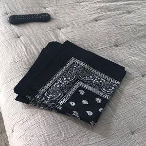 Black bandanas set of 3